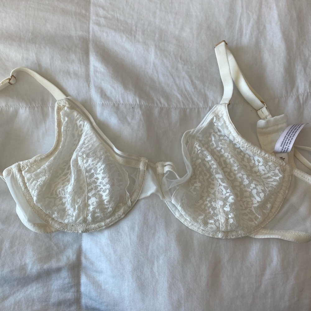 Lace bra